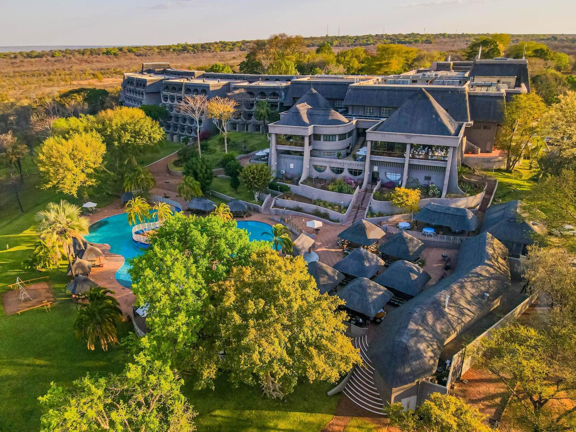 Elephant Hills Resort Victoria Falls Eksteriør bilde