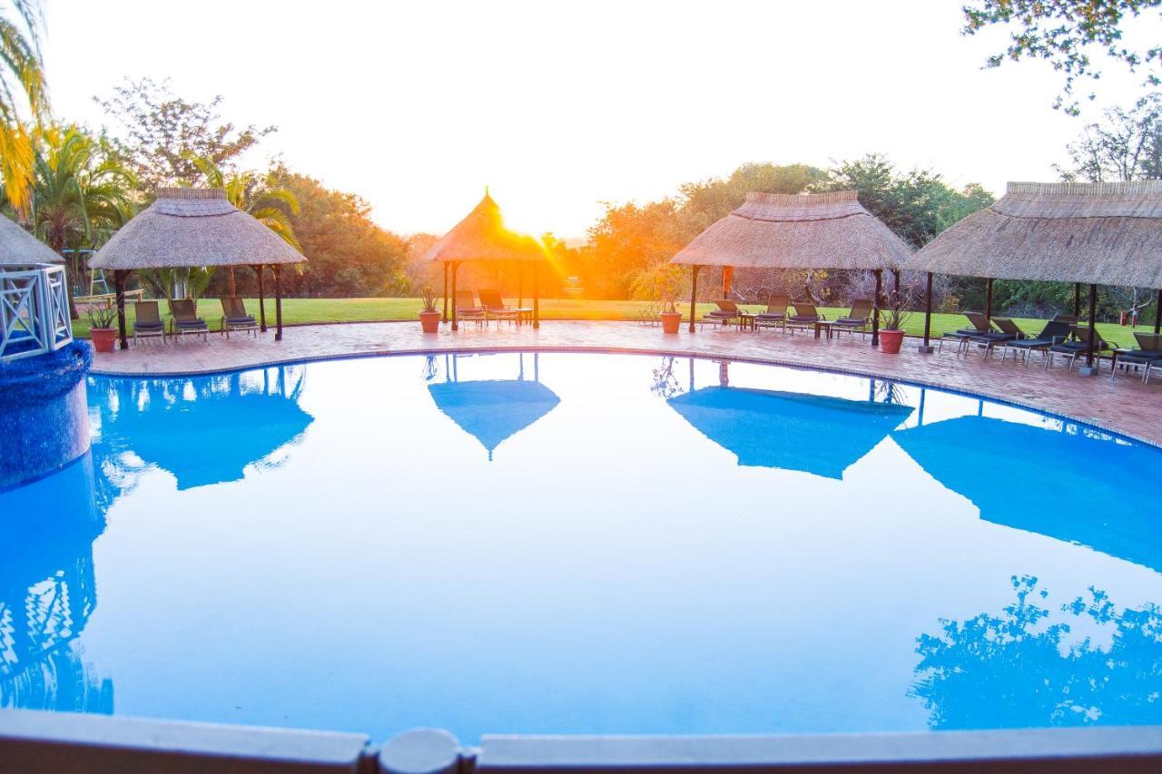 Elephant Hills Resort Victoria Falls Eksteriør bilde